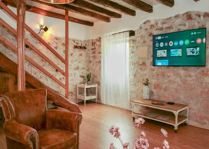 Capo Malvazija By Interhome
