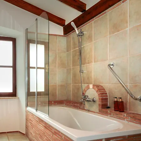 Capo Malvazija By Interhome